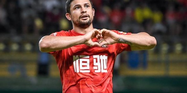 亿万28官网-艾克森三轮比赛独造5球 球迷惊呼：梦回8年前？