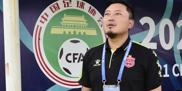 足协任命，上任女足名帅官宣，39岁，申花名宿，曾带队U17世界杯|王洪亮|米利西奇|中国女足|上海申花|换帅_新浪体育_新浪新闻