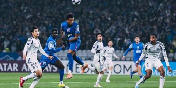 亿万28娱乐-富得流油，申花仅一年球衣广告就3亿，还有门票周边，可独立运营|上海申花|中超|上海申花足球俱乐部|球迷|收入_新浪体育_新浪新闻