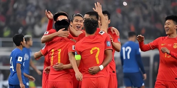 亿万28官网-同样是落选U23国足，为何朱鹏宇能补招进国家队，依木兰却不能